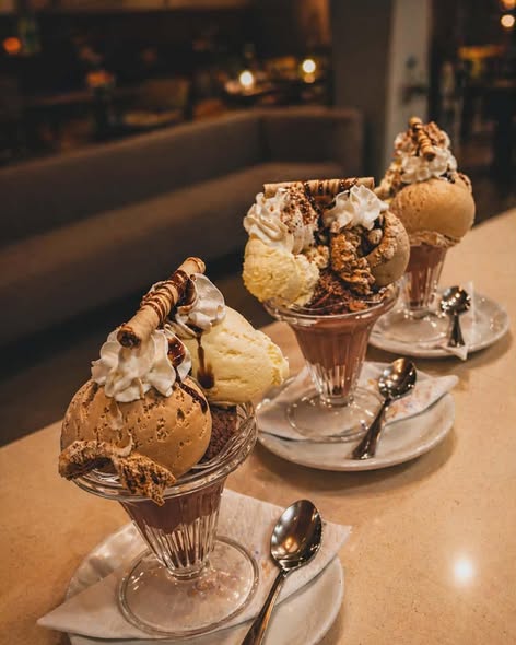 COSTE sundaes